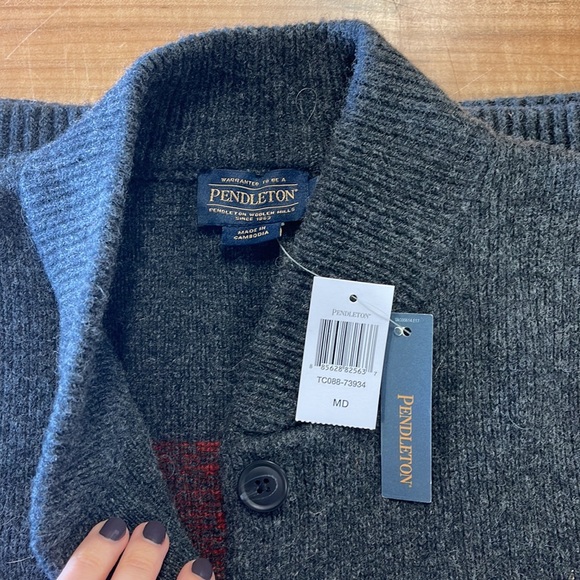 Pendleton Cardigan - Picture 8 of 12